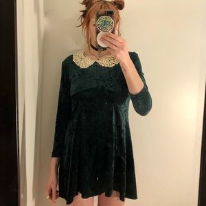 Vintage Peter Pan Collar Velvet Green Dress